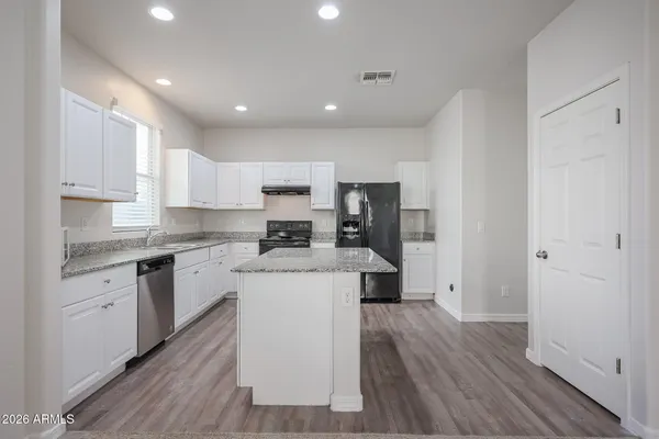 $1,895 | 5458 Fulton Street, Phoenix, AZ 85043