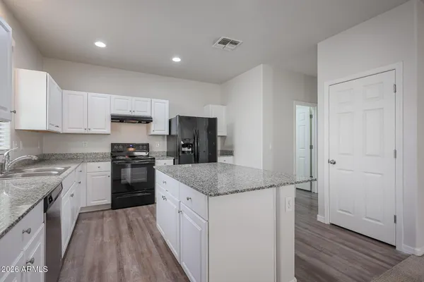$1,895 | 5458 Fulton Street, Phoenix, AZ 85043