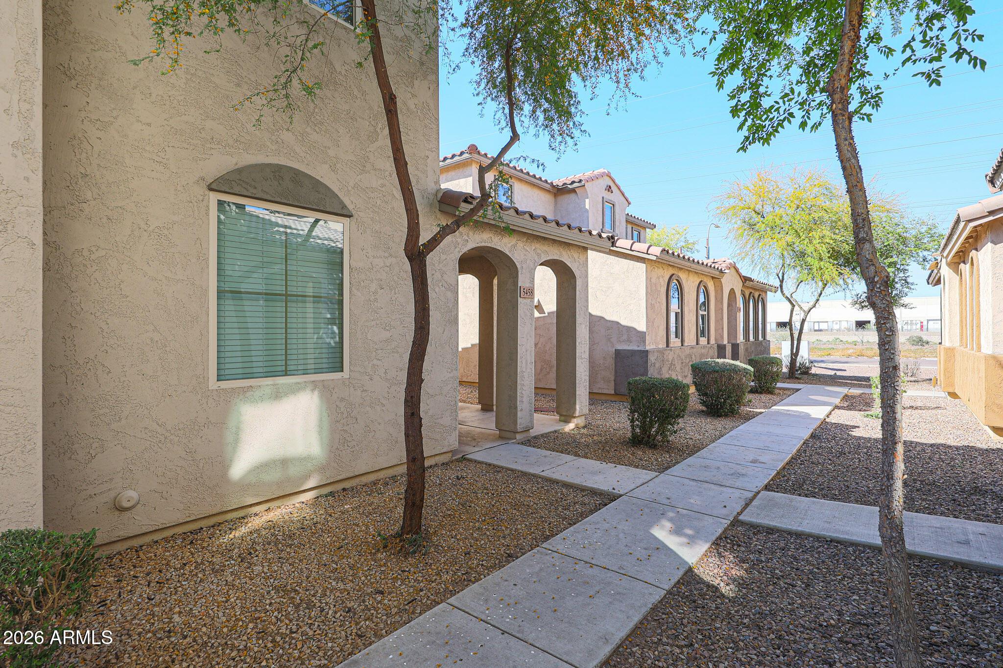 5458 Fulton Street Phoenix, AZ 85043 - Photo 4 of 30 Photo #4