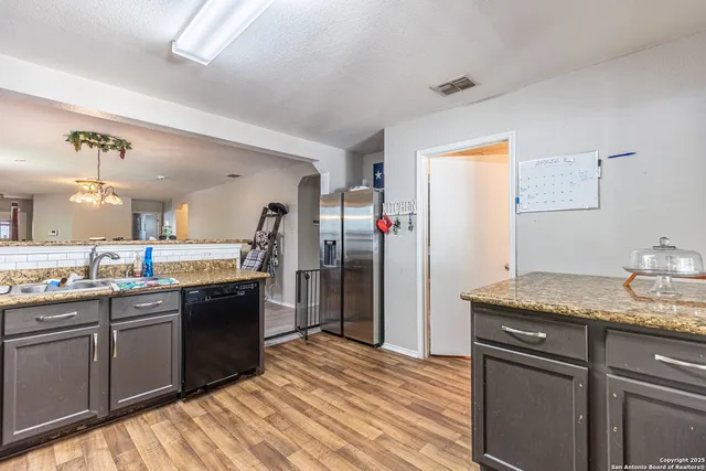 $1,600 | 7731 Saddle, Selma, TX 78154