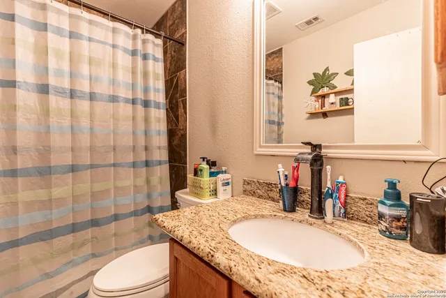 $1,600 | 7731 Saddle, Selma, TX 78154