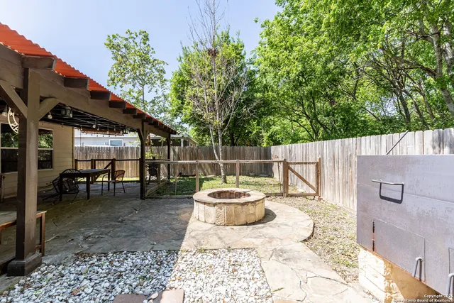 $1,600 | 7731 Saddle, Selma, TX 78154