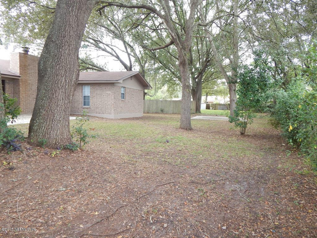 6051 North Gulf Road Jacksonville, FL 32244 - Photo 4 of 37 Back Yard3