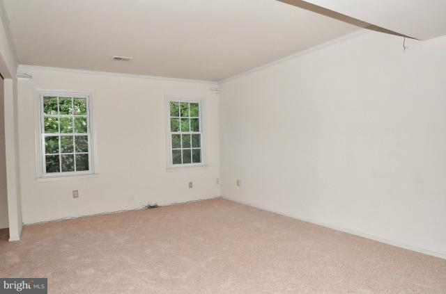7753 Euclid Way Springfield, VA 22153 - Photo 1 of 23 Living Room