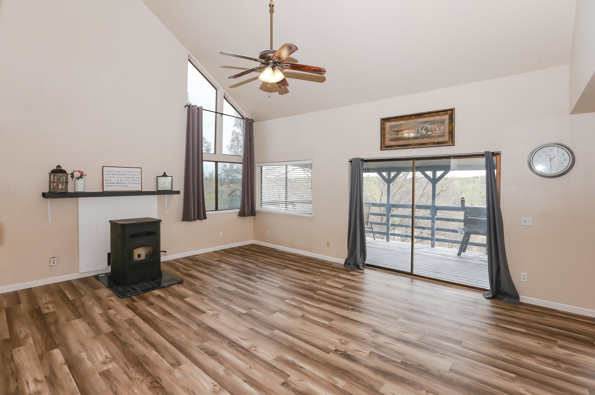 17503 Garrison Road Cottonwood, CA 96022 - Photo 4 of 75