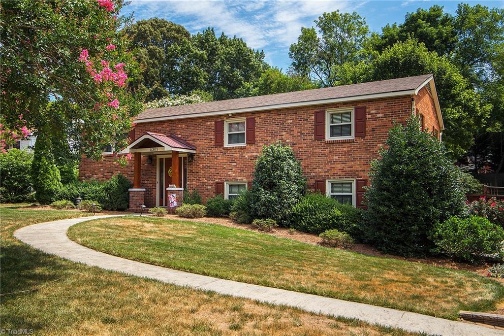 5305 Mapleton Street Clemmons, NC 27012 - Photo 1 of 19 Gallery Image 1