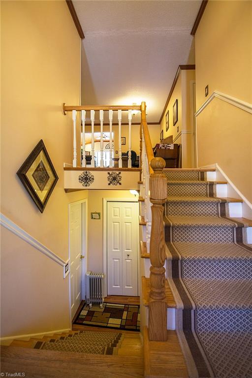 5305 Mapleton Street Clemmons, NC 27012 - Photo 3 of 19 Gallery Image 3