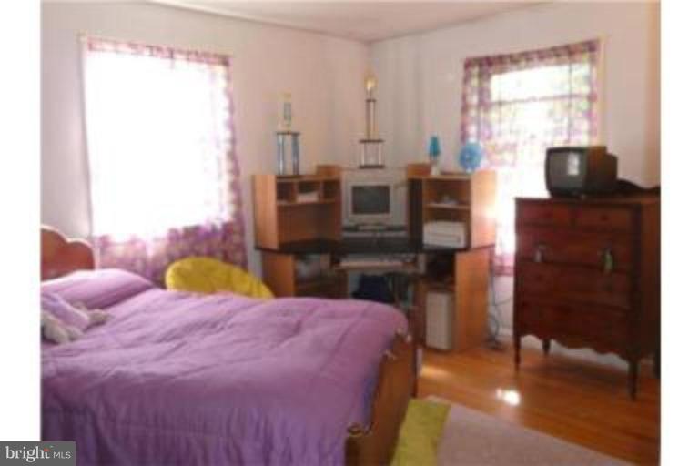 27 Sullivan Road Westminster, MD 21157 - Photo 2 of 12 Bedroom #2
