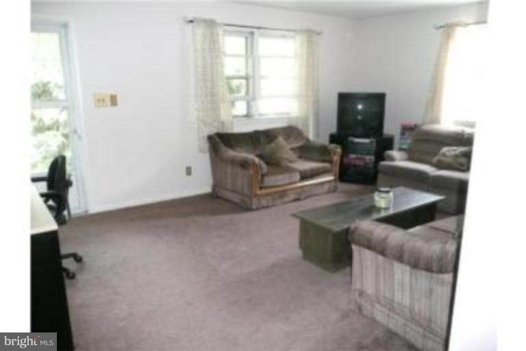 27 Sullivan Road Westminster, MD 21157 - Photo 11 of 12 Family Room