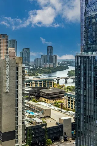 a view of a multi story building