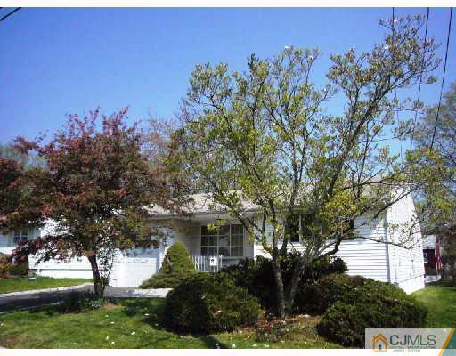 58 Jeffery Road Colonia, NJ 07067 - Photo 2 of 9 Gallery Image 2