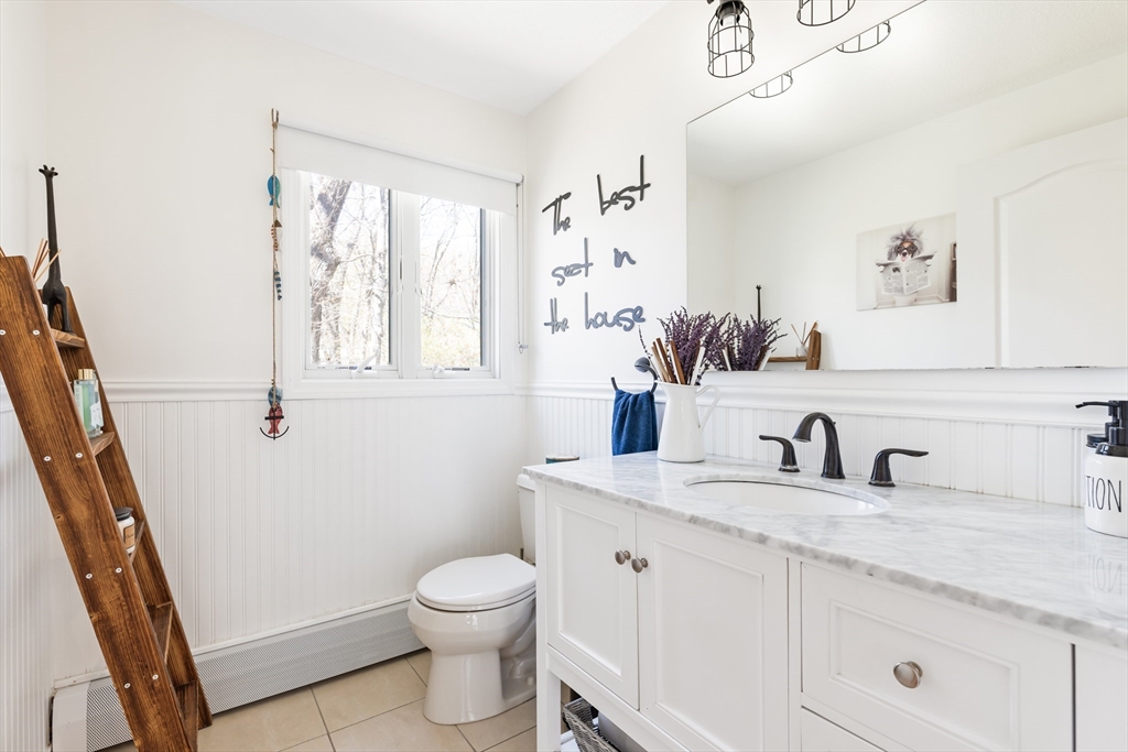 7 Clover Lane Natick, MA 01760 - Photo 30 of 41