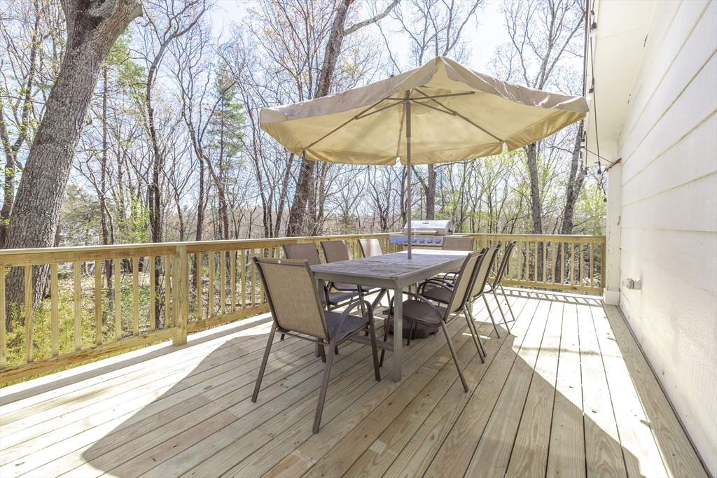 7 Clover Lane Natick, MA 01760 - Photo 35 of 41