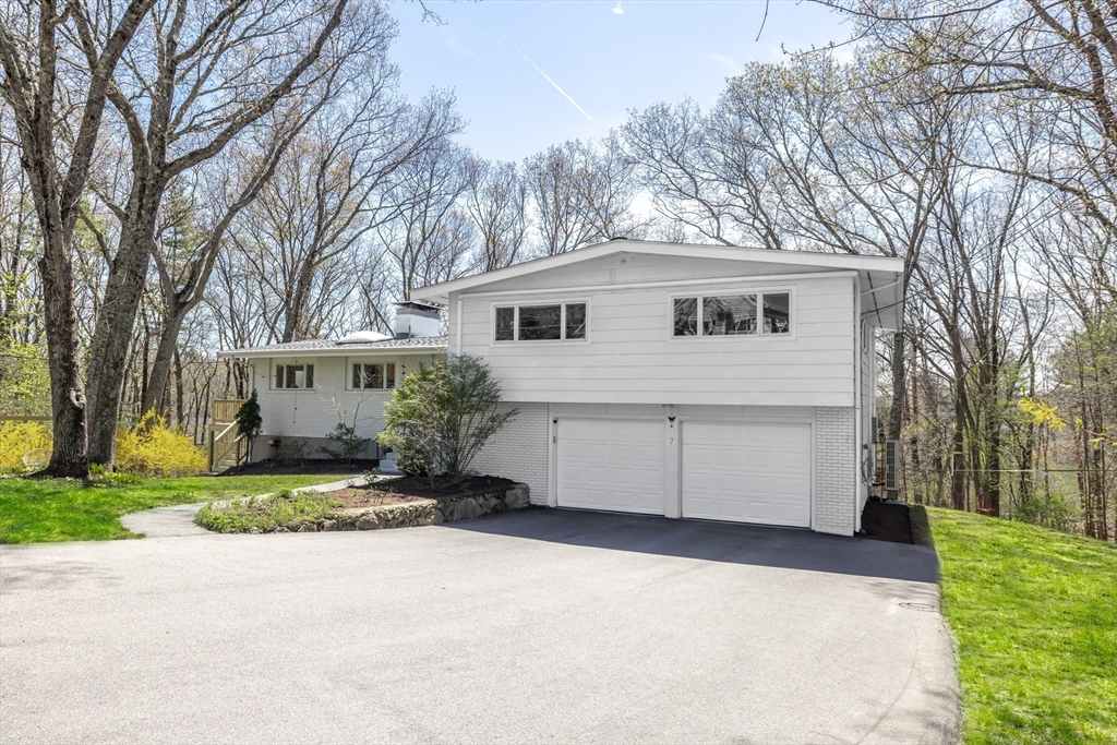 7 Clover Lane Natick, MA 01760 - Photo 40 of 41