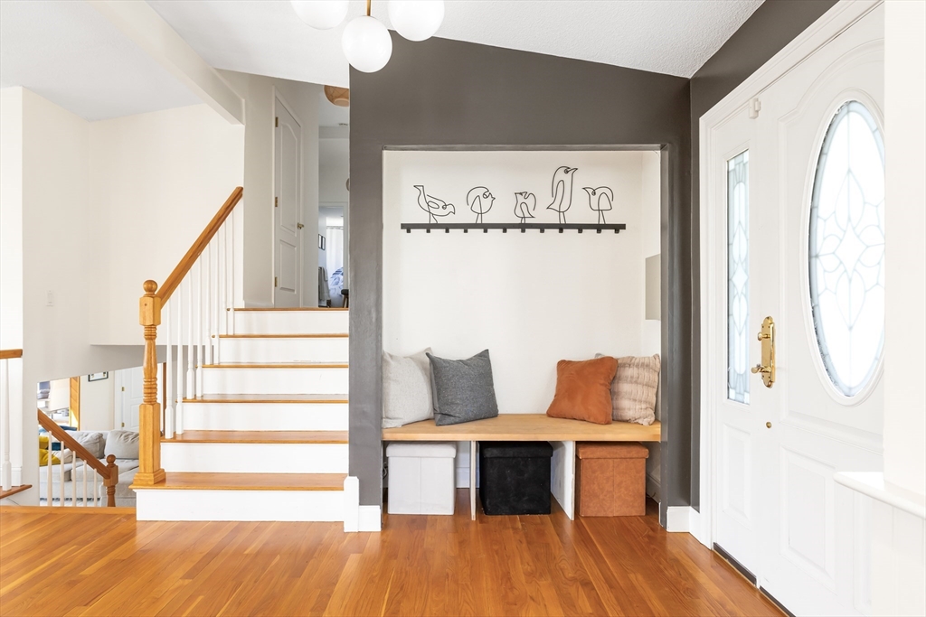 7 Clover Lane Natick, MA 01760 - Photo 5 of 41