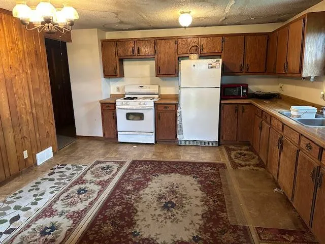 $199,000 | 32752 County 16 Turtle Creek, Cushing, MN 56443