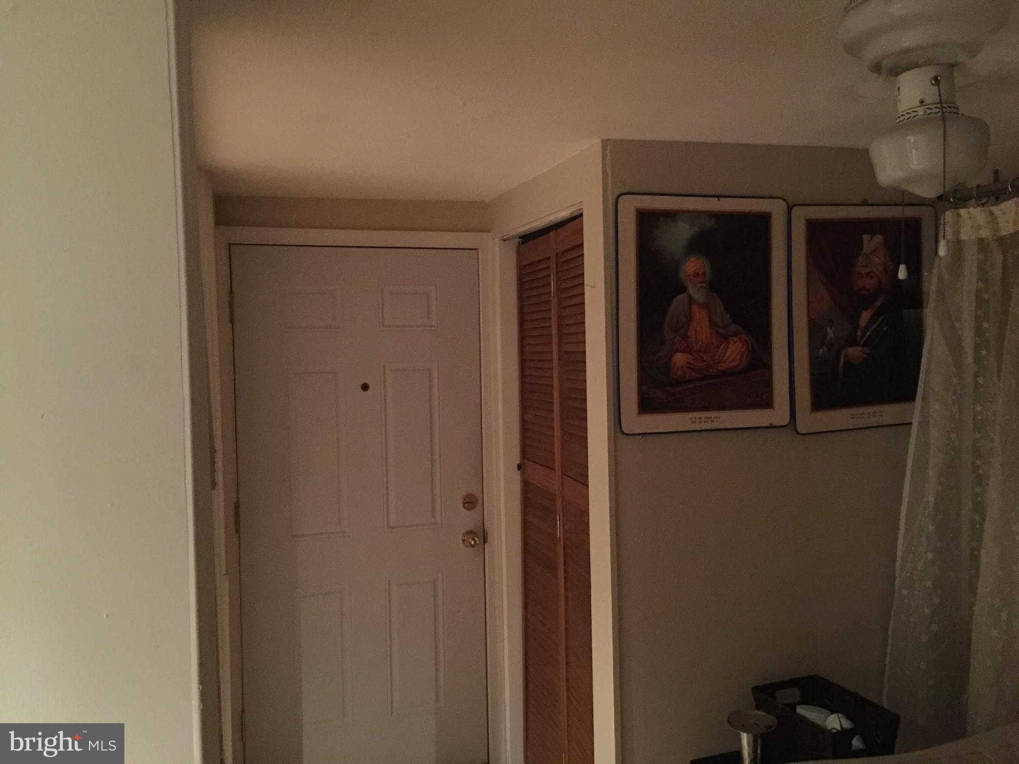 242 Rocklyn Road Upper Darby, PA 19082 - Photo 20 of 27