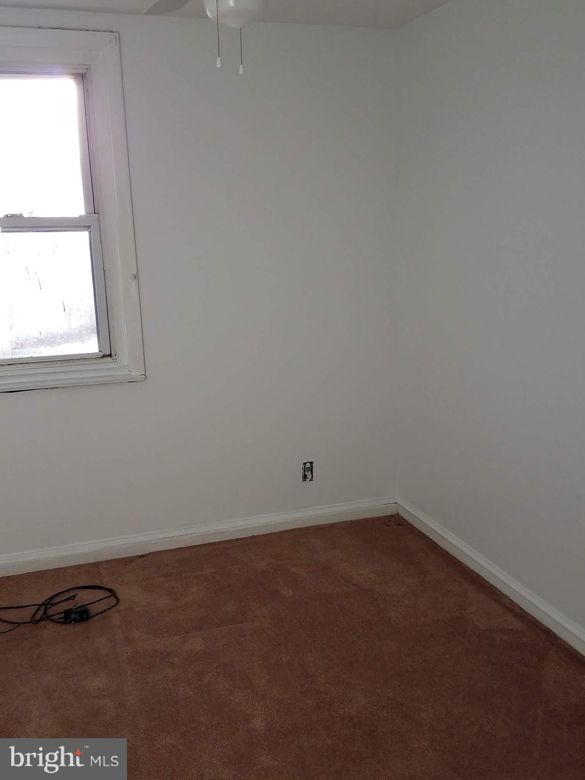 242 Rocklyn Road Upper Darby, PA 19082 - Photo 9 of 27
