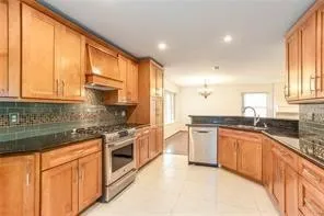 $2,500 | 1850 Creek Drive, Houston, TX 77080