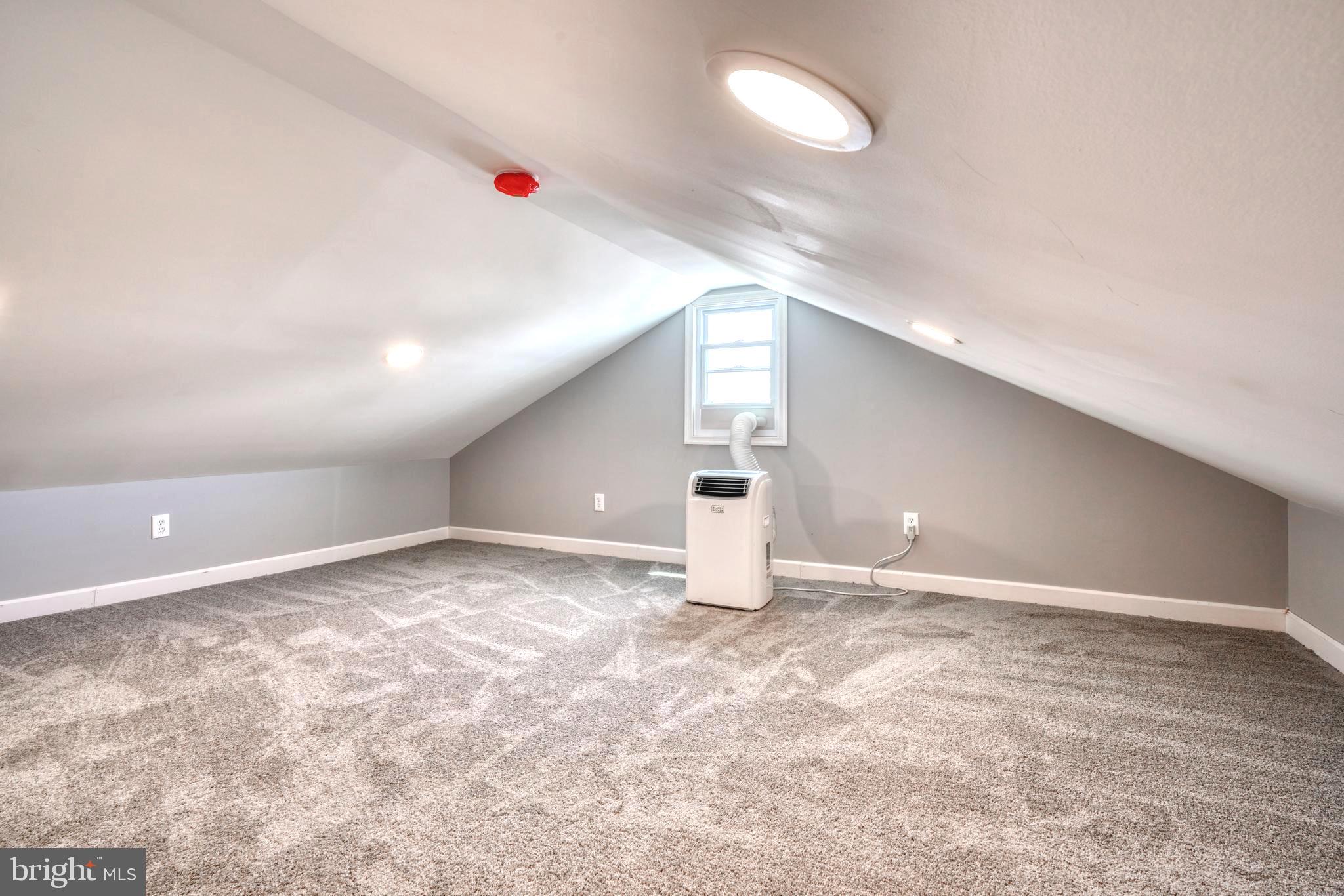 8341 Kavanagh Road Dundalk, MD 21222 - Photo 47 of 61 BEDROOOM 4 (UPPER LVL 2)