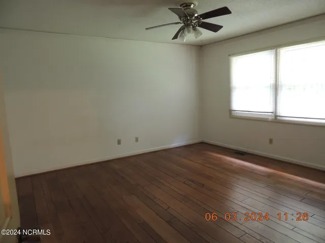 $1,700 | 102 Epworth Drive, Jacksonville, NC 28546