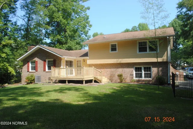 $1,700 | 102 Epworth Drive, Jacksonville, NC 28546