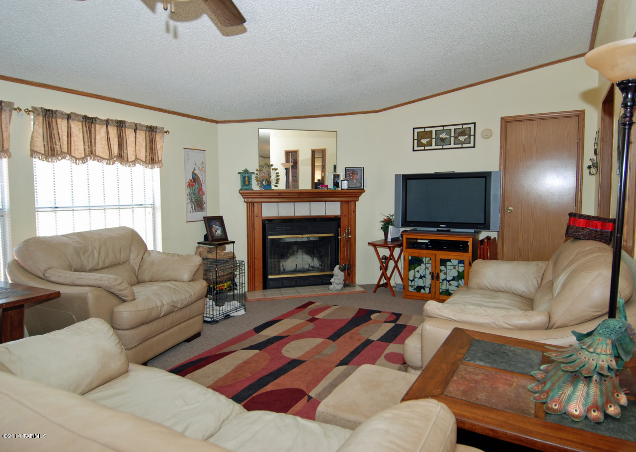 10001 West Picture Rocks Road Tucson, AZ 85743 - Photo 3 of 10 Gallery Image 3
