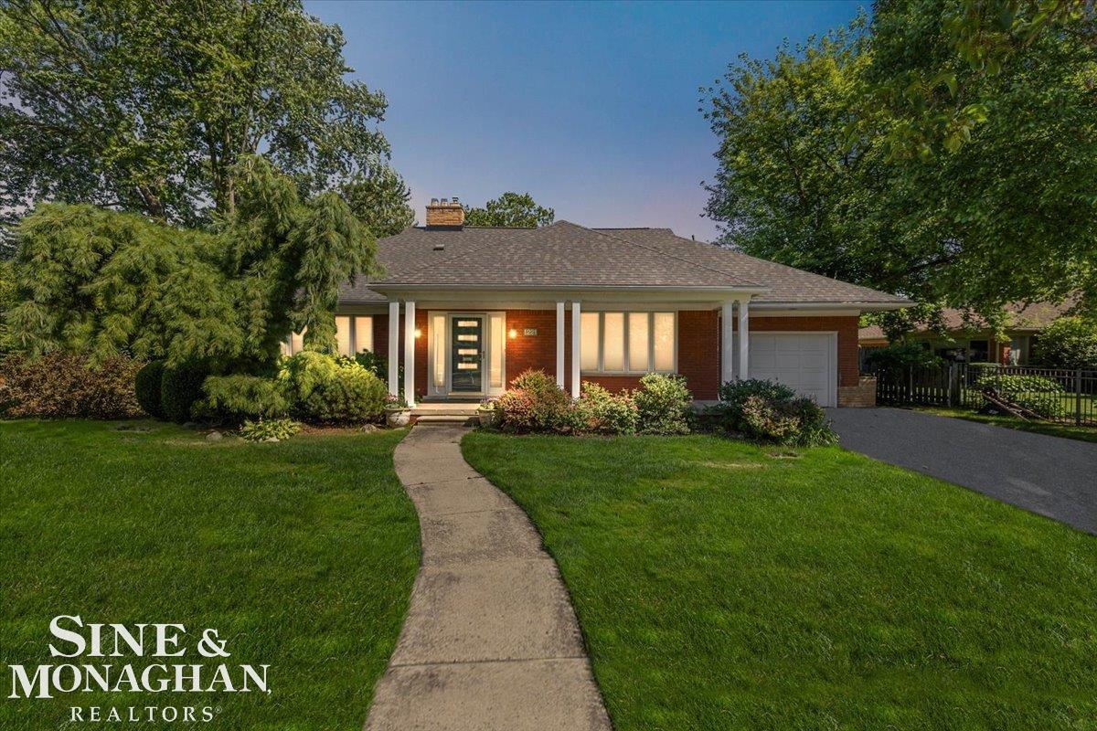 1221 North Renaud Road Grosse Pointe Woods, MI 48236 - Photo 53 of 54