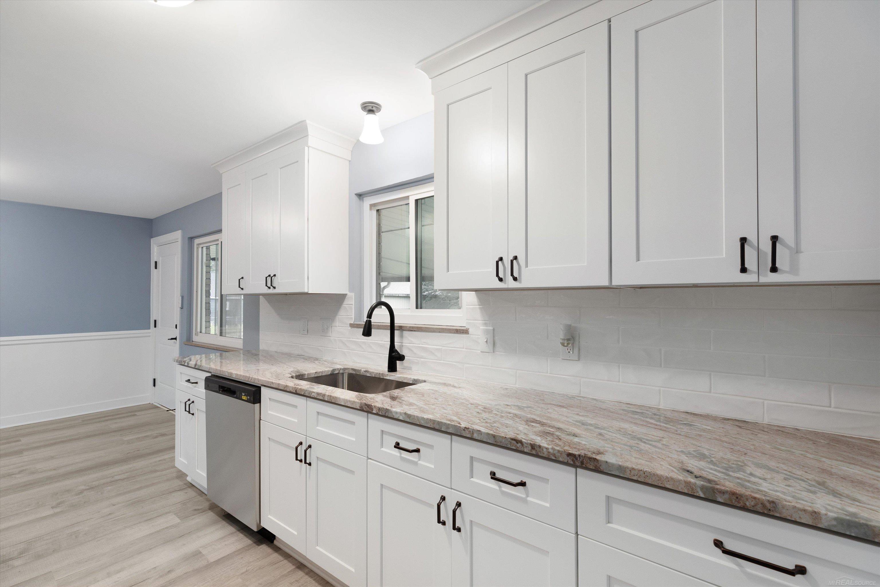 3024 Covert Road Flint, MI 48506 - Photo 8 of 23
