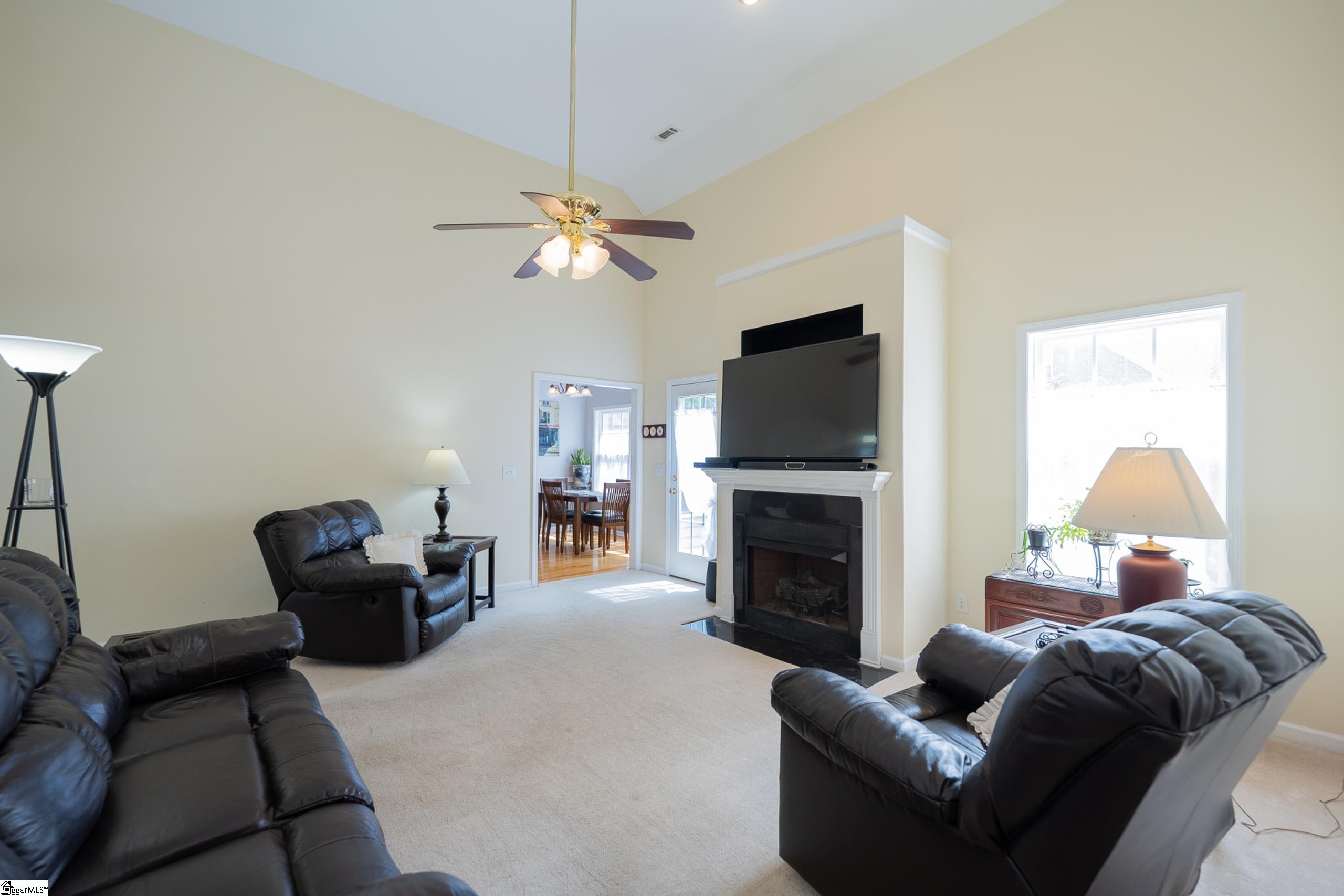 103 Graclan Court Simpsonville, SC 29680 - Photo 14 of 39