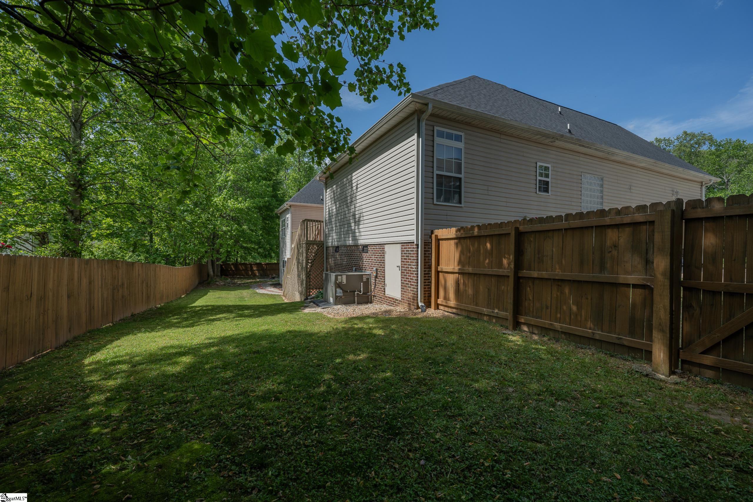 103 Graclan Court Simpsonville, SC 29680 - Photo 36 of 39