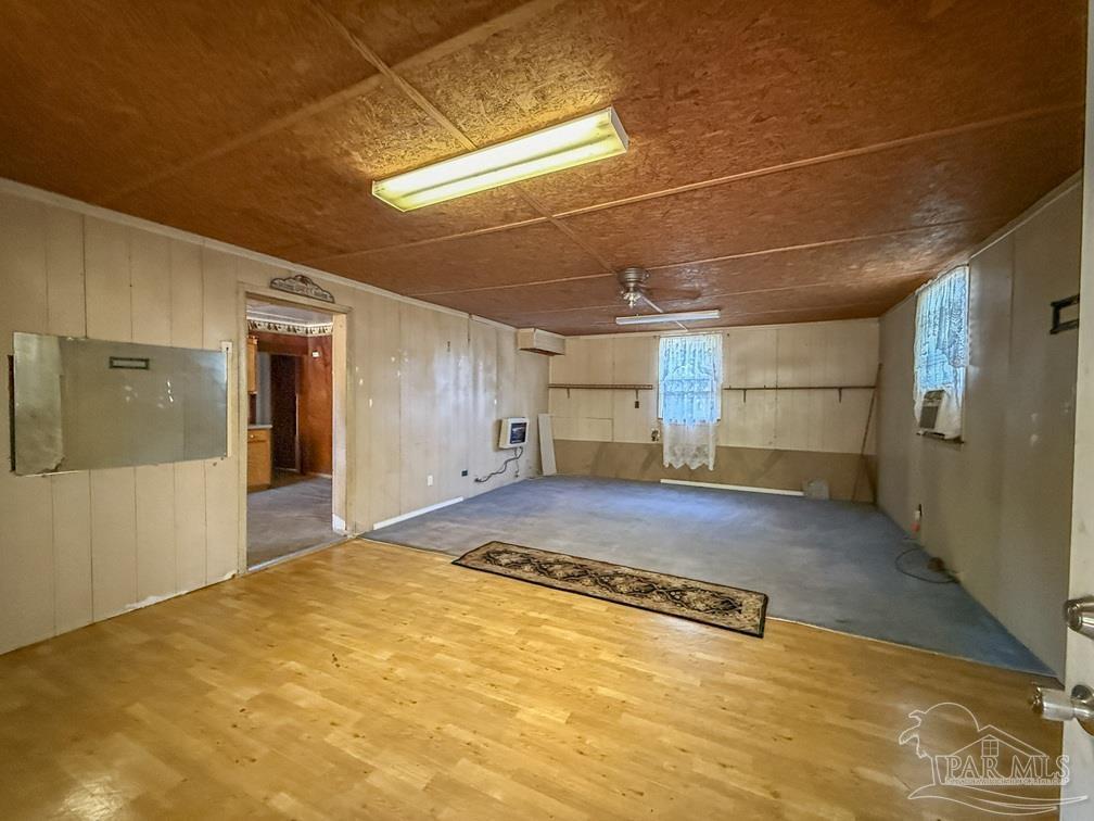 4550 Church Street Bagdad, FL 32583 - Photo 5 of 23 a view of a room with gym equipment