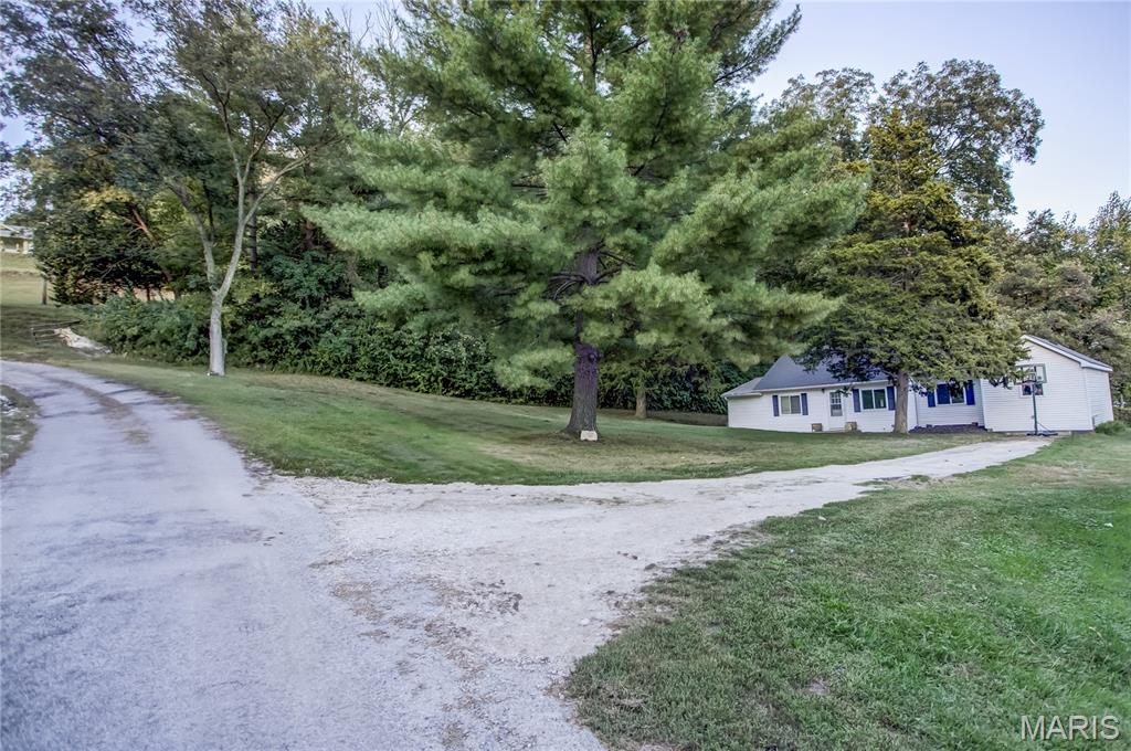 305 Vineyard Street Hardin, IL 62047 - Photo 13 of 71