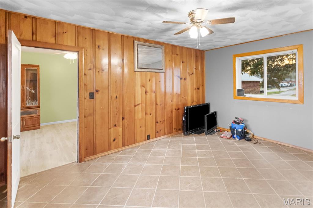305 Vineyard Street Hardin, IL 62047 - Photo 17 of 79