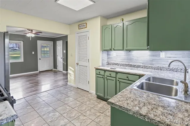 $130,000 | 305 Vineyard Street, Hardin, IL 62047