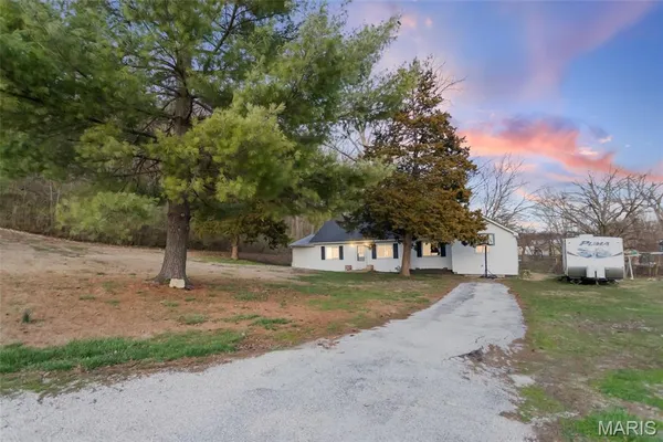 $120,000 | 305 Vineyard Street, Hardin, IL 62047
