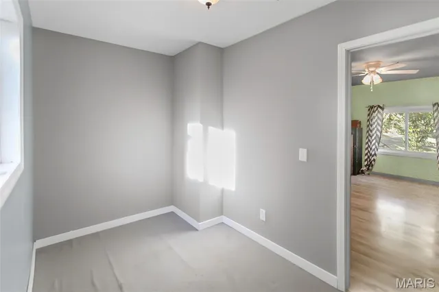 $130,000 | 305 Vineyard Street, Hardin, IL 62047