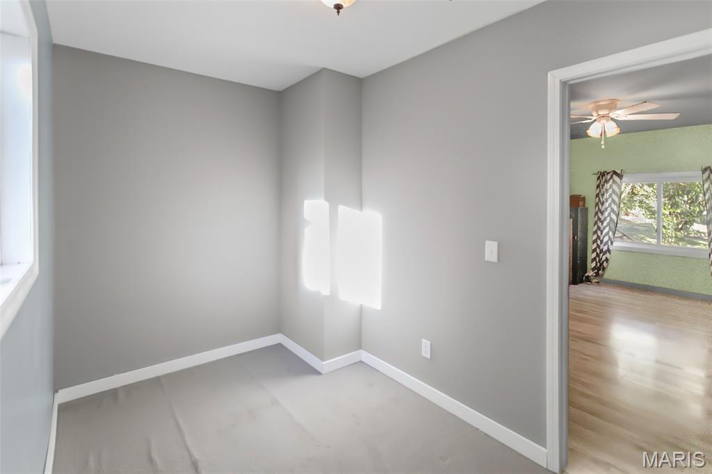 305 Vineyard Street Hardin, IL 62047 - Photo 34 of 71