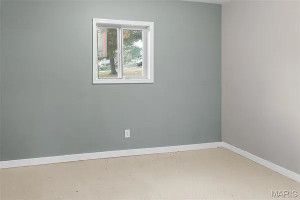 $114,900 | 305 Vineyard Street, Hardin, IL 62047