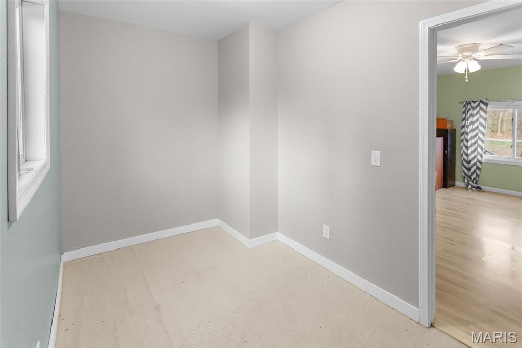 305 Vineyard Street Hardin, IL 62047 - Photo 42 of 79