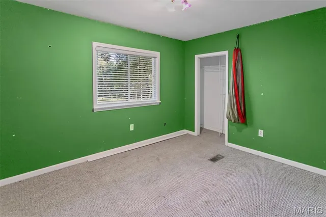 $130,000 | 305 Vineyard Street, Hardin, IL 62047