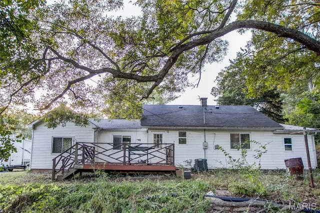 $130,000 | 305 Vineyard Street, Hardin, IL 62047