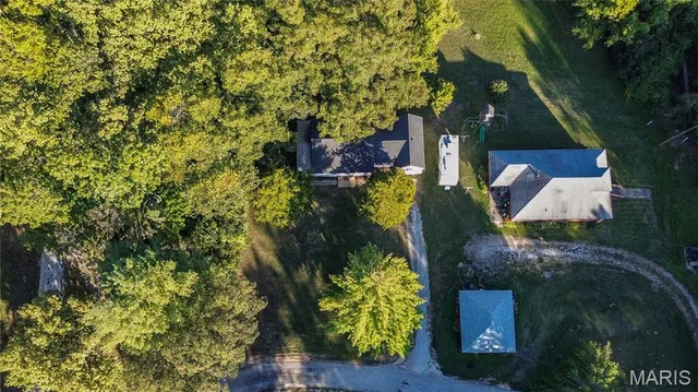 $130,000 | 305 Vineyard Street, Hardin, IL 62047