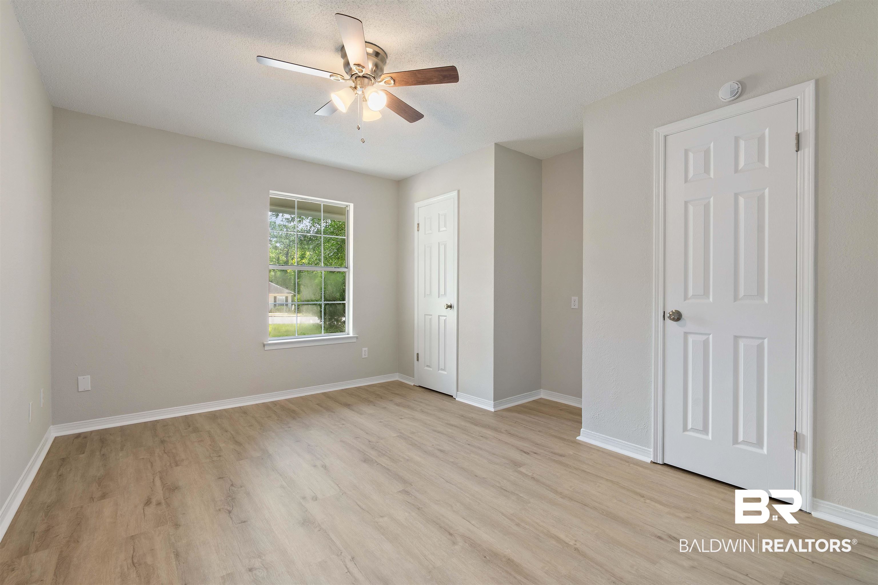 6820 Alston Court Mobile, AL 36618 - Photo 13 of 24