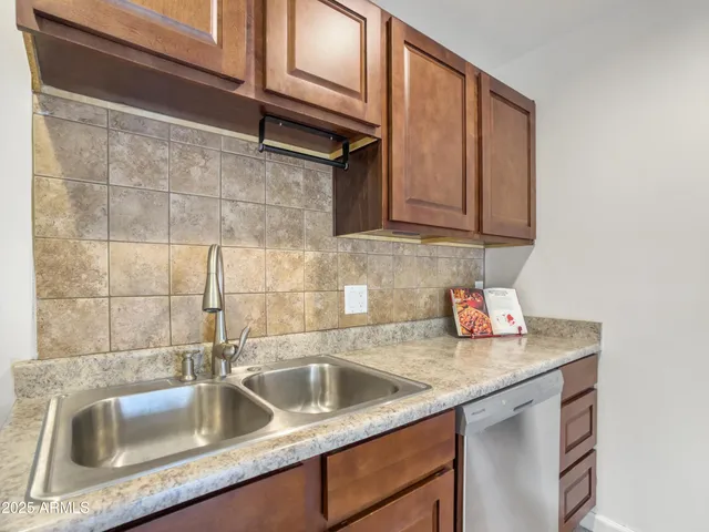 a close view of sink and tap