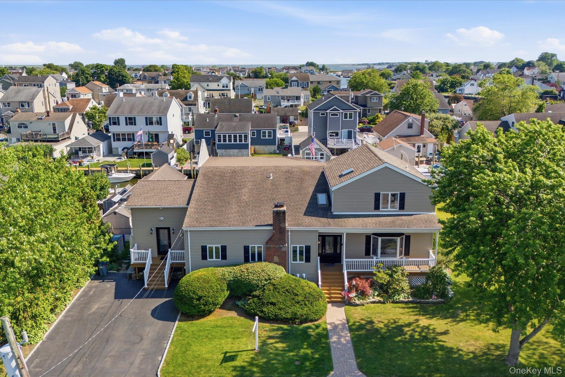 20 Barry Road Amityville, NY 11701 - Photo 49 of 50 Gallery Image 49