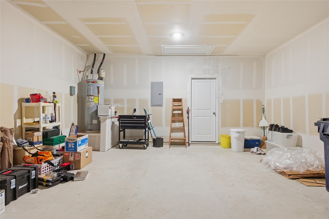 724 Rancho Del Cielo Loop Jarrell, TX 76537 - Photo 26 of 34 a view of a room with toys