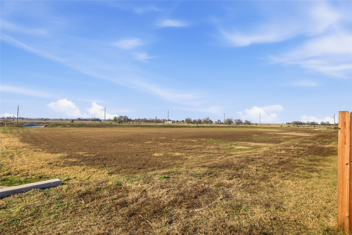724 Rancho Del Cielo Loop Jarrell, TX 76537 - Photo 30 of 34 a view of an ocean