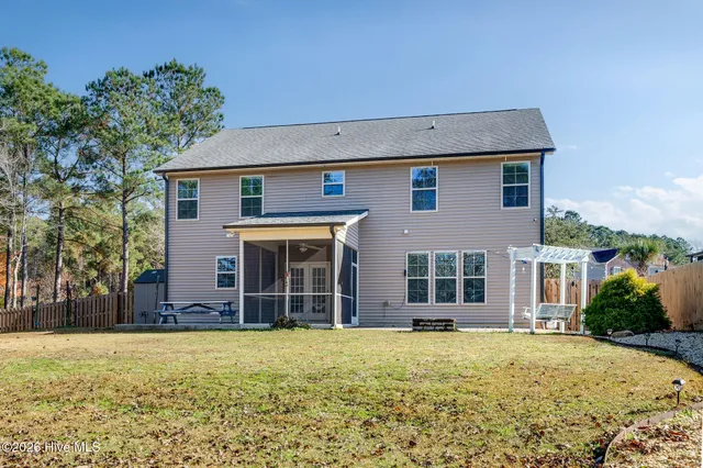$522,000 | 109 Creek End Court, Swansboro, NC 28584