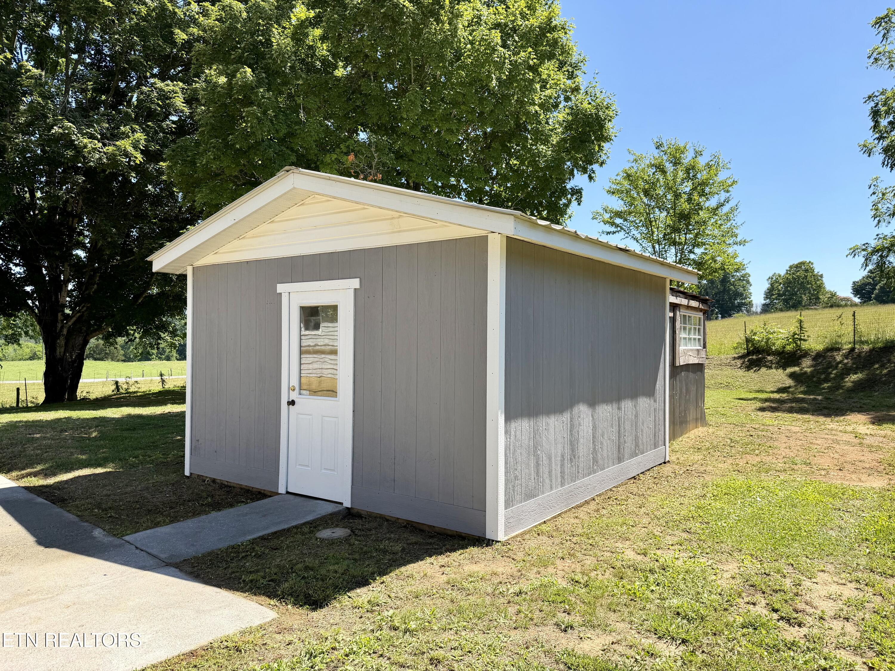 1035 Lakeside Road Madisonville, TN 37354 - Photo 45 of 51 IMG_5176